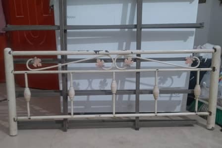 Iron bed