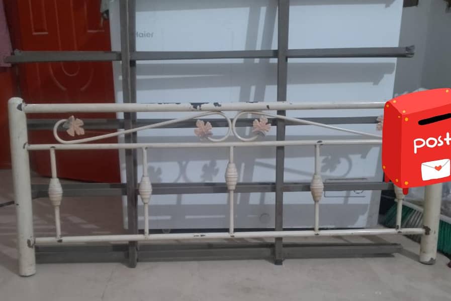Iron bed 3