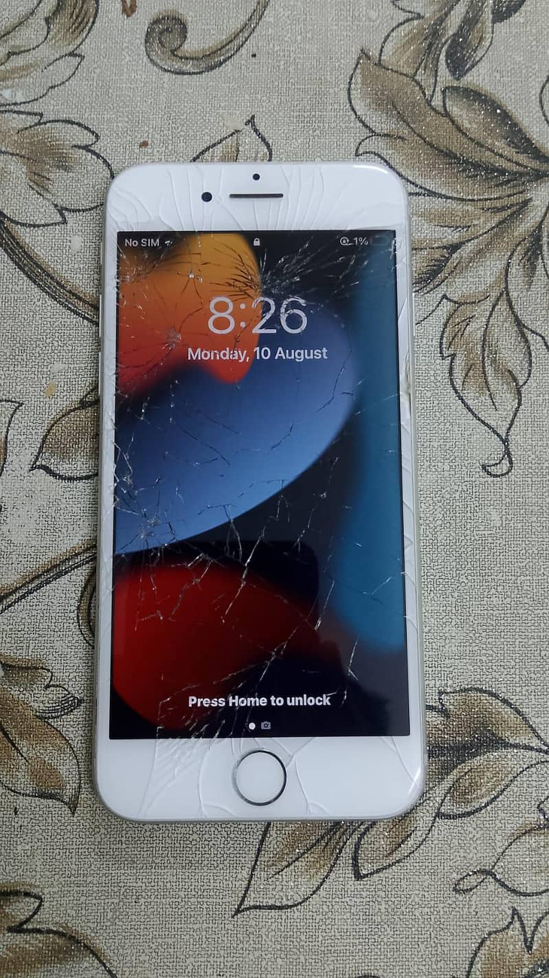 Apple iPhone 7 0