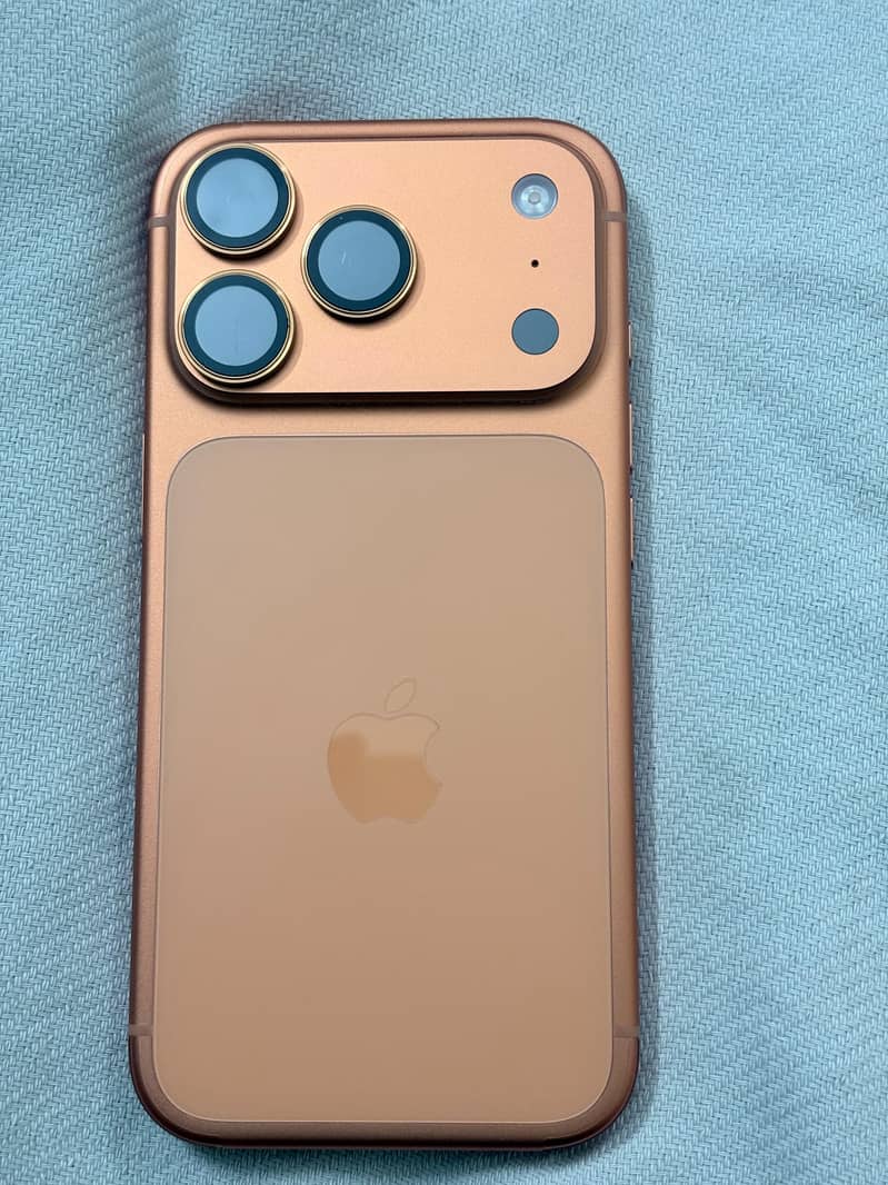 Apple iPhone 17 Pro 0