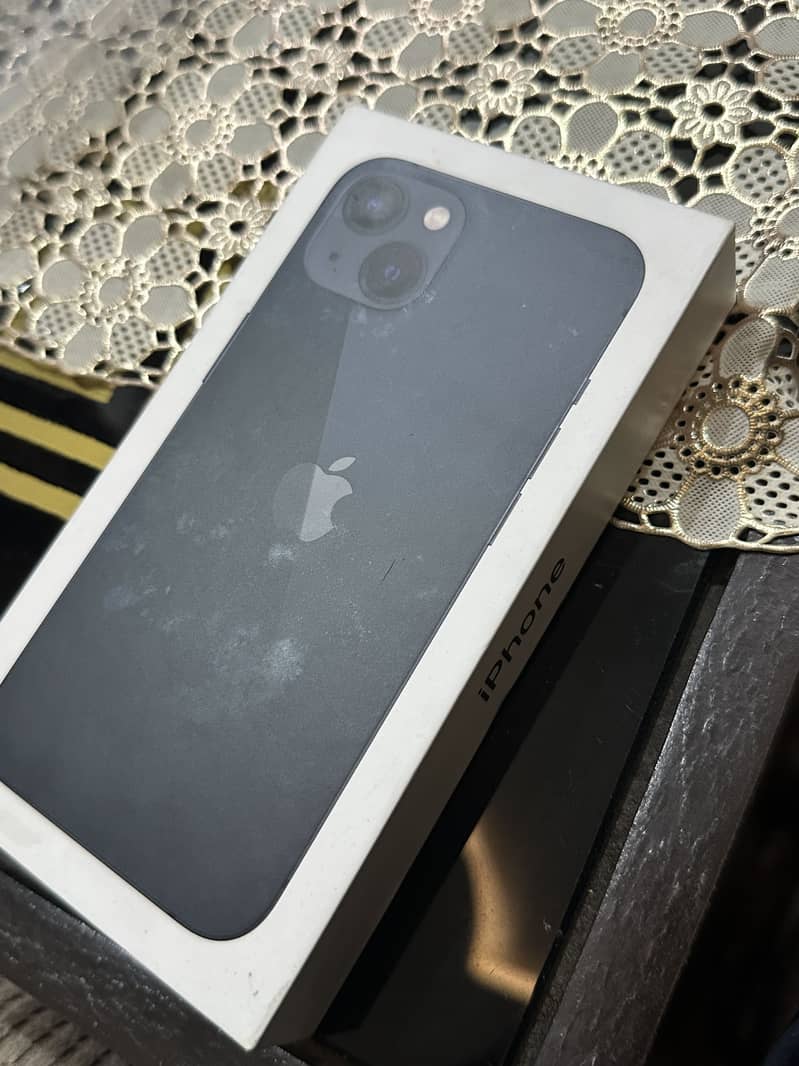 Apple iPhone 13 1