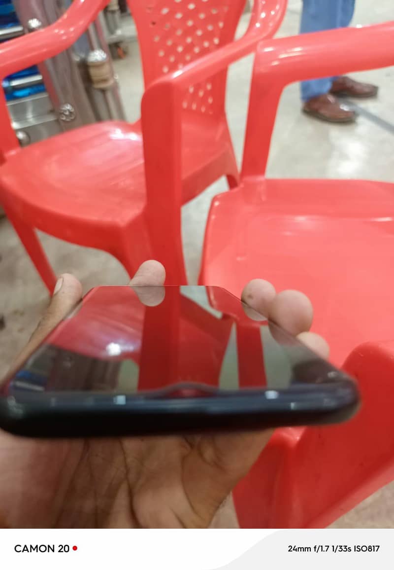 One Plus 6T 4
