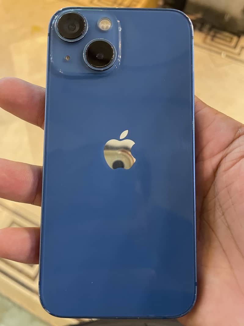 Apple iPhone 13 mini 0