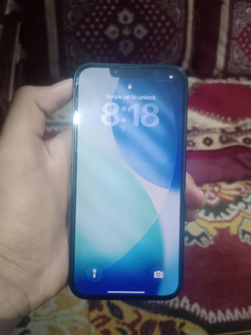Apple iPhone 13 1