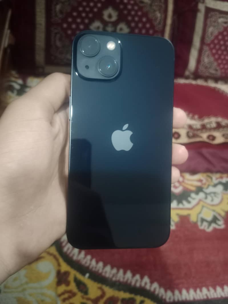 Apple iPhone 13 2