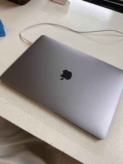 MacBook Pro M1 Chip