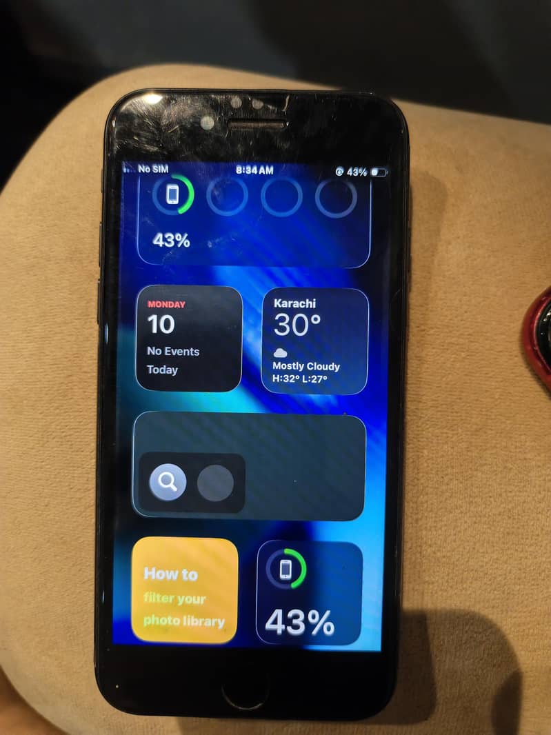 Apple iPhone SE 0