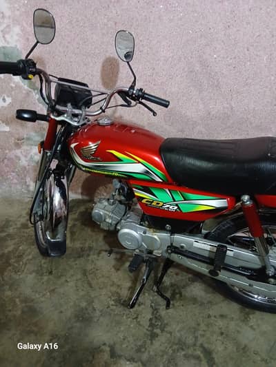 Honda 70 cc Bike For Sale Model 21 /22 Total Jenwan Enjine Seal pack