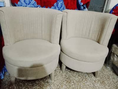 Two Bedroom Chairs with table