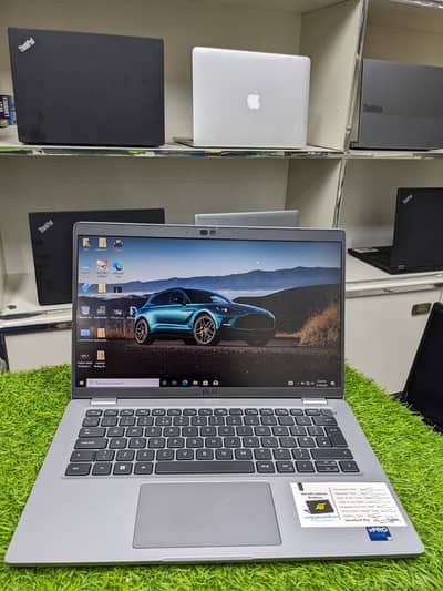 Dell Latitude 5430  i7 12th Gen 16GB RAM 256GB SSD FHD Backlit