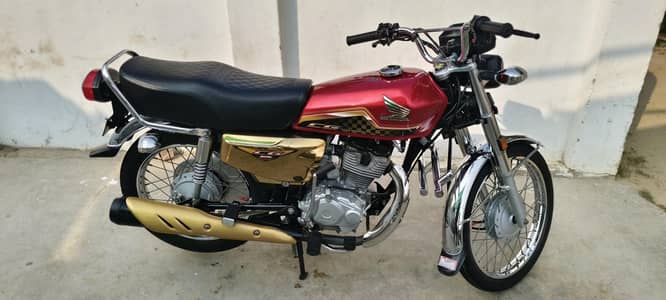 Honda bike 125 self start brand new