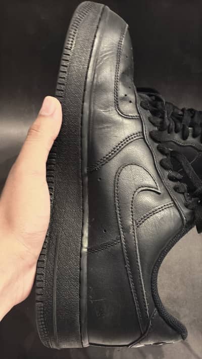 Sneakers shoes