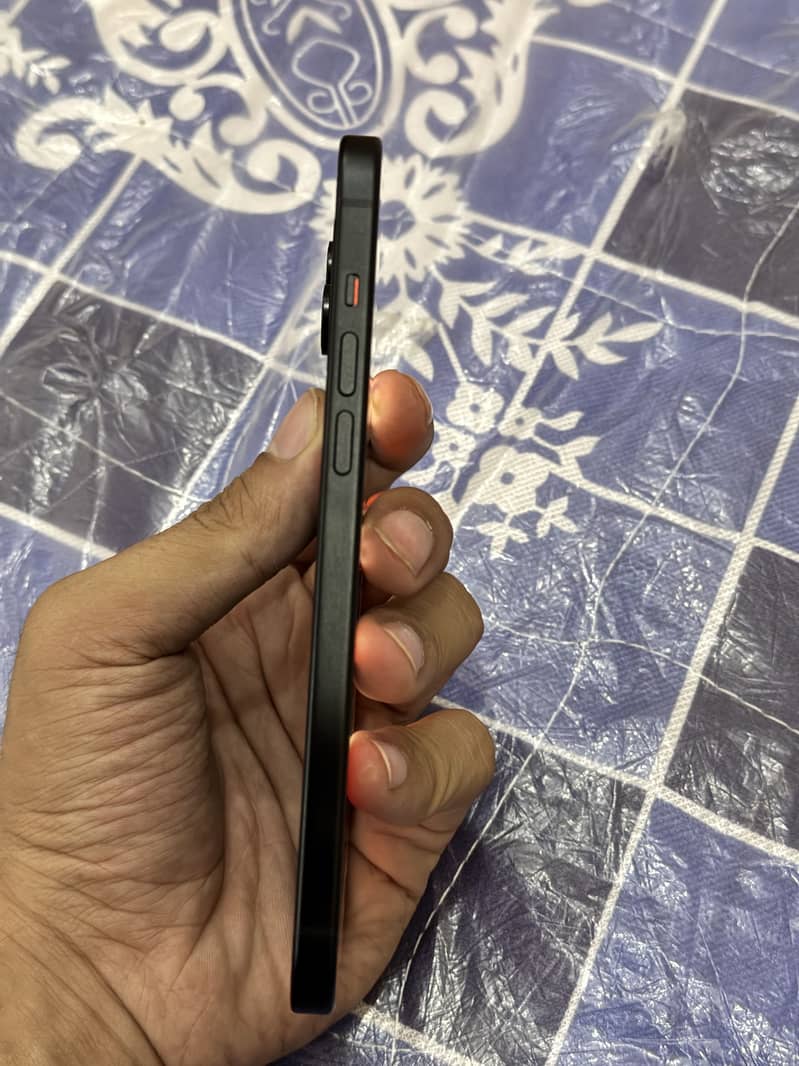 Iphone 15 plus 1