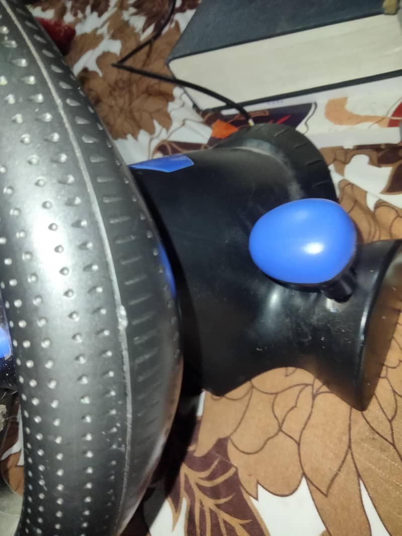 PC steering wheel 1