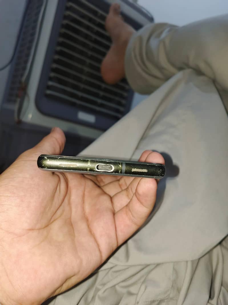 Google Pixel 6a 5