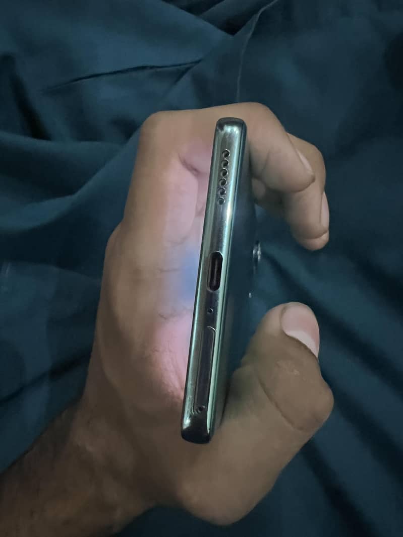 Tecno CAMON 40 2