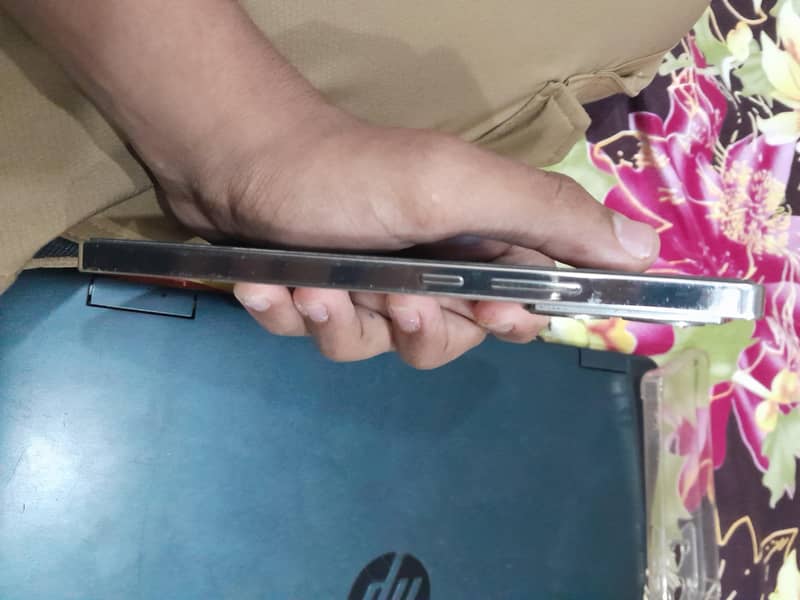 Infinix Note 40 2