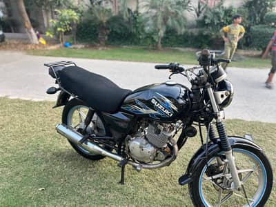 SUZUKI GS150 (BLACK)03454690005