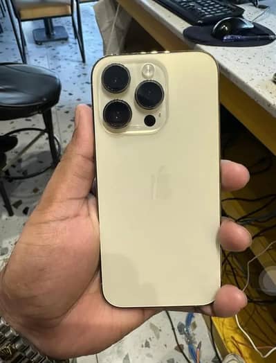 Apple iPhone 14 Pro