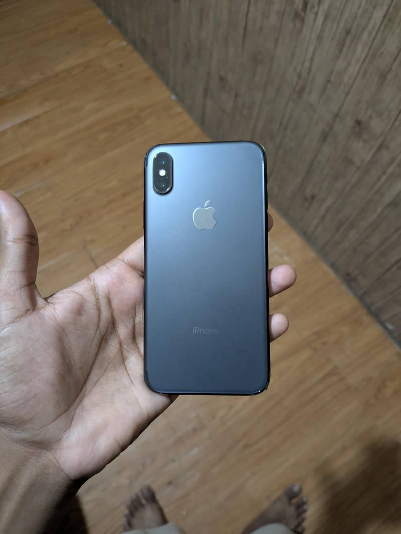 Apple iPhone X 1