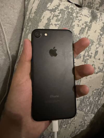 Apple iPhone 7