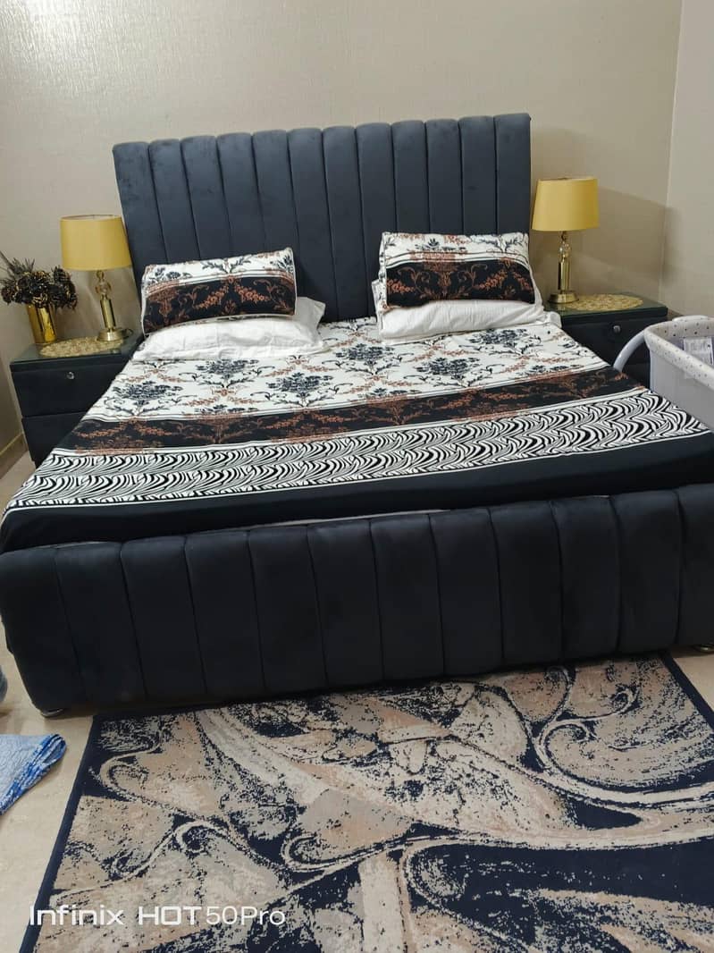 king bed side tables 1