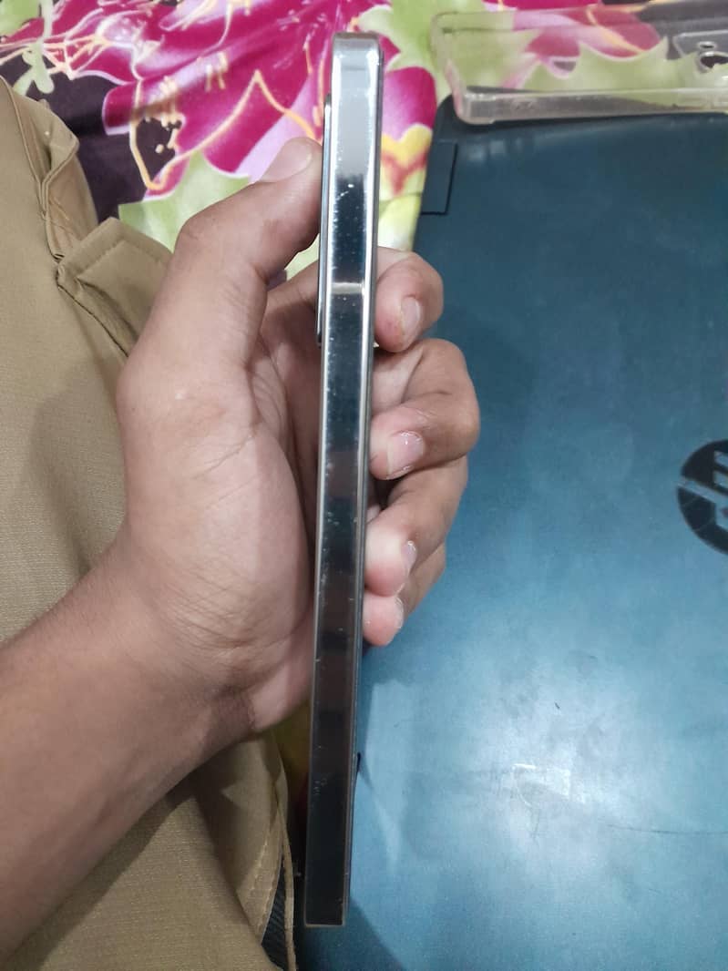 Infinix Note 40 1