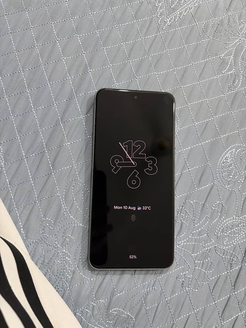 Google Pixel 8 5