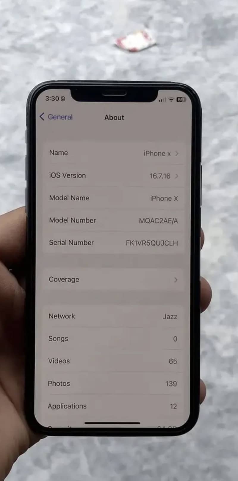 Apple iPhone X 4
