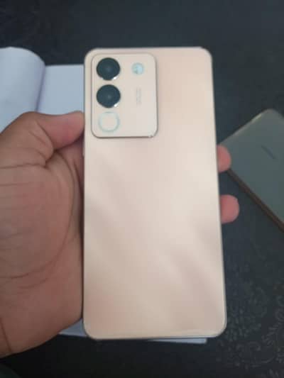 Vivo V29e 5g 8/256 exchange possible 03080274445