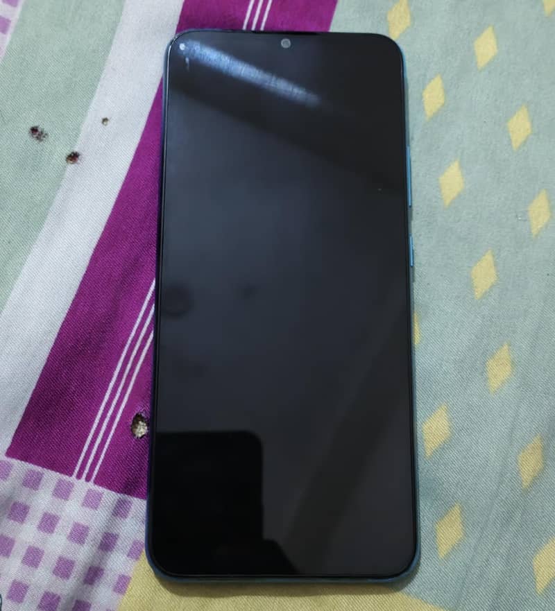 Realme C12 1