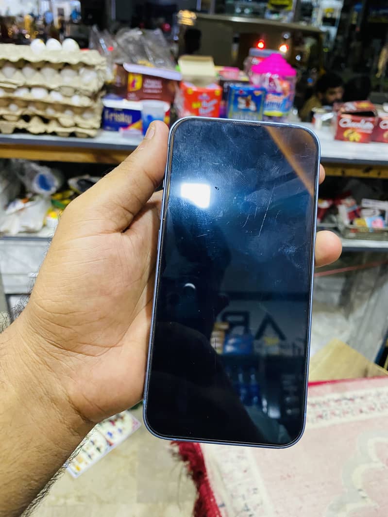 Apple iPhone 14 6
