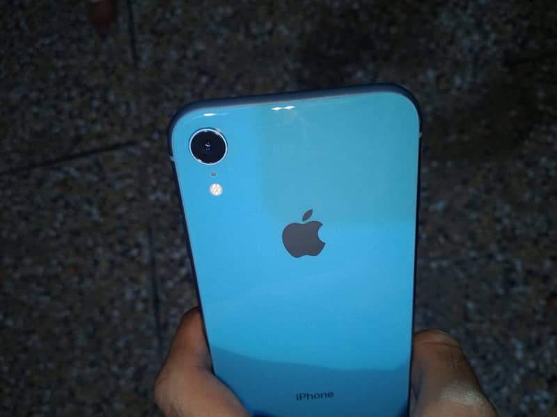 Apple iPhone XR 2