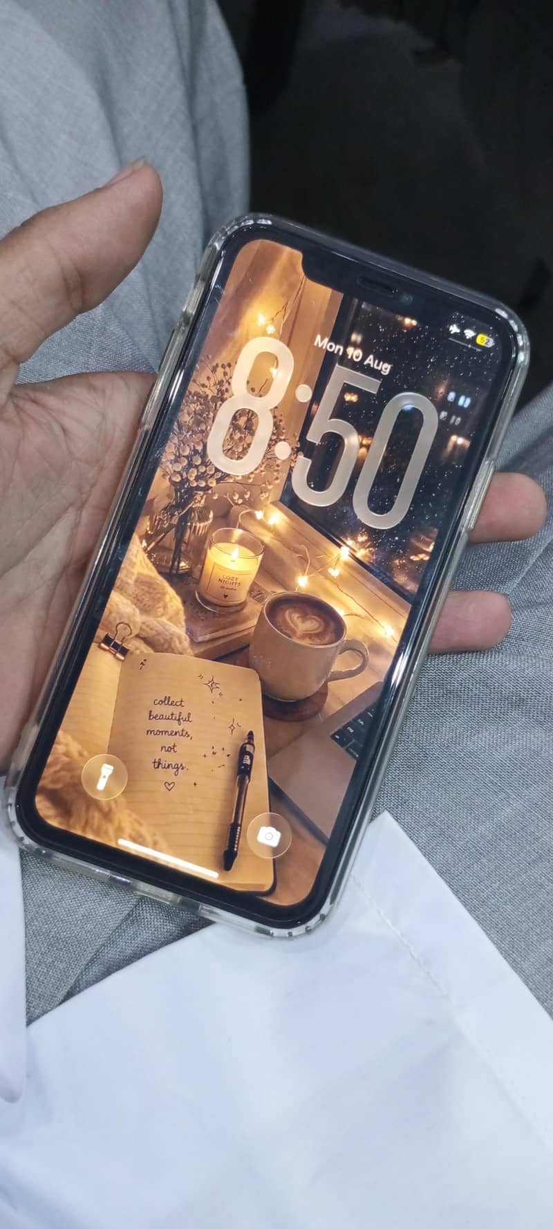 Apple iPhone 11 8