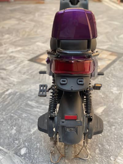 scooty