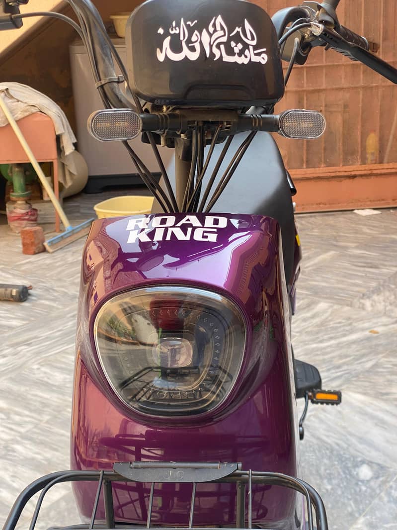 scooty 1