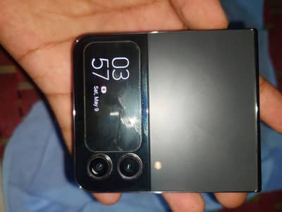 Samsung Mobile Z Flip 4
