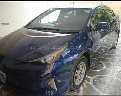 Toyota Prius 2016