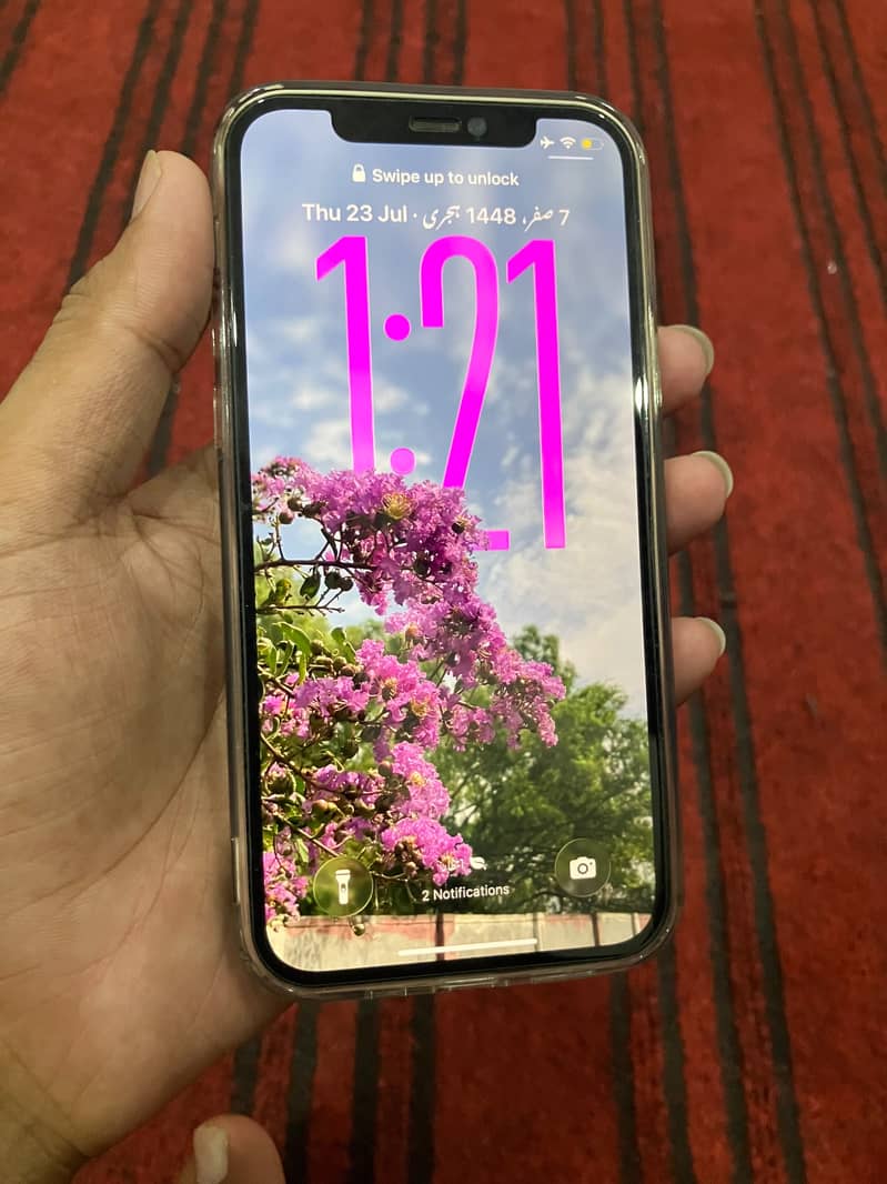 Apple iPhone 12 1