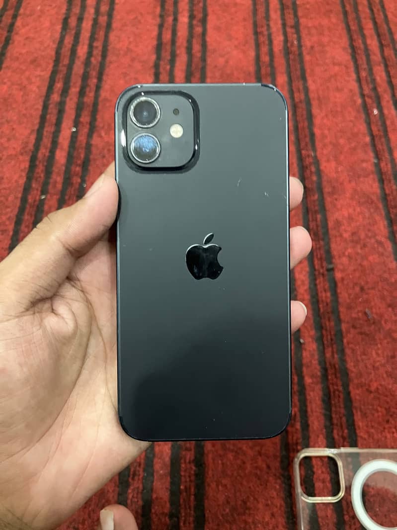 Apple iPhone 12 5