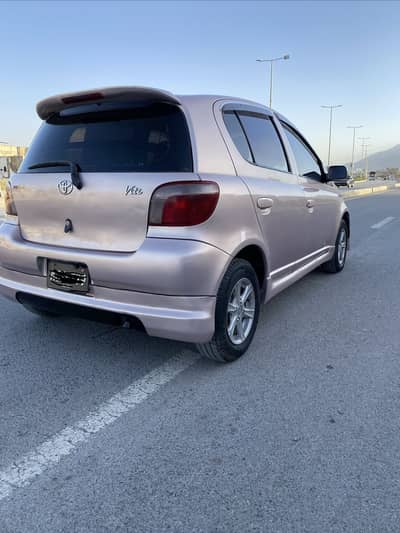 Toyota Vitz 1999