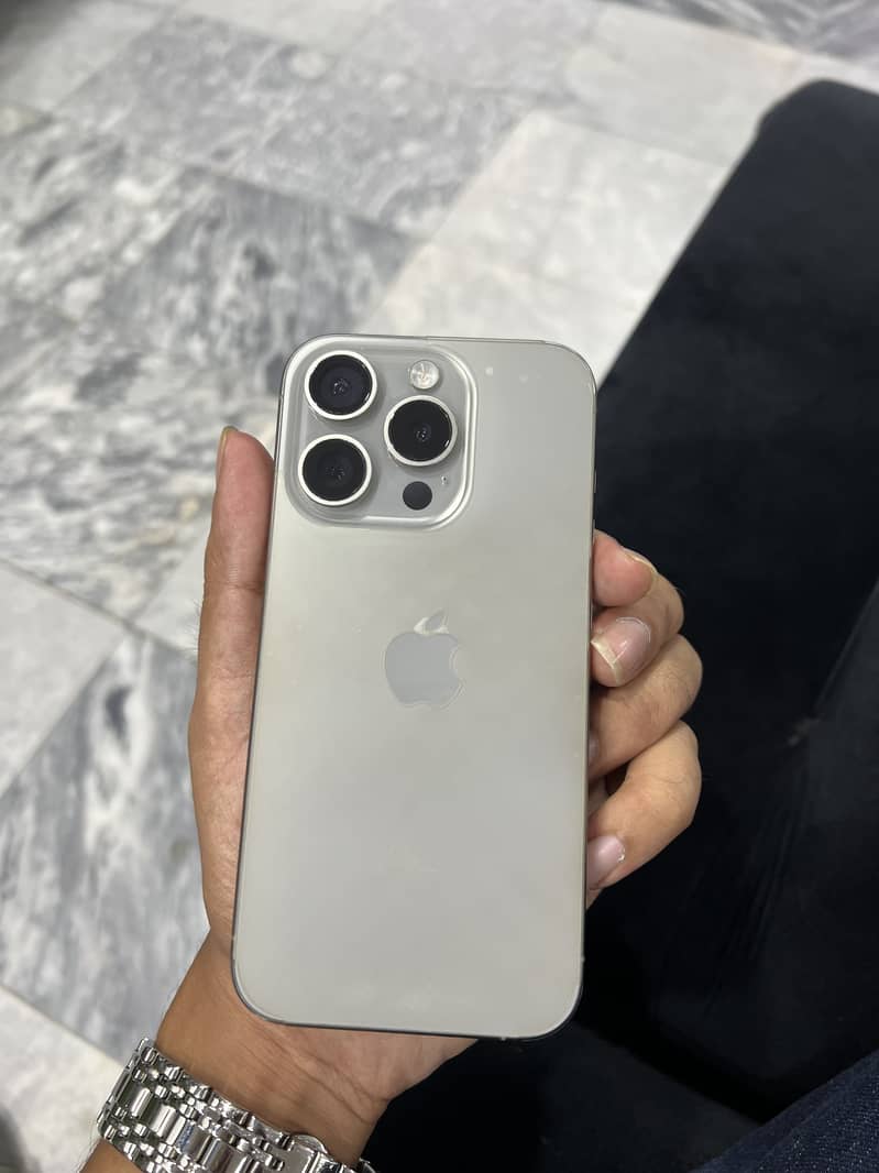 Iphone 15 pro 5