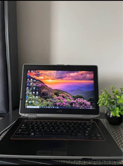 DELL LAPTOP