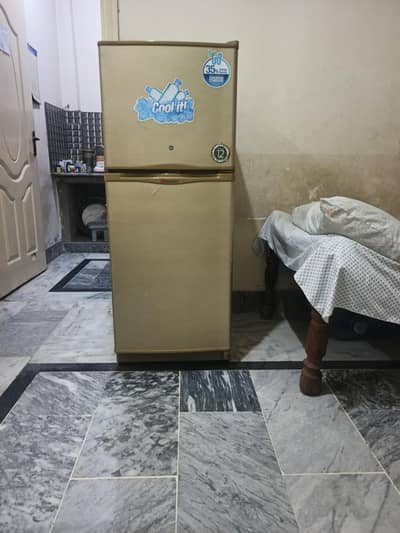 dawlance fridge A1 condition
