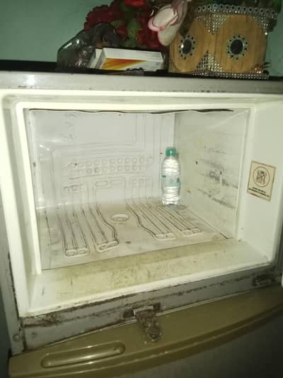 Medium Size fresh condition refrigerator. Only cleaning need.