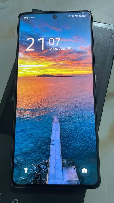 Infinix Note 40 8,256 Gb 45W Fast Charging