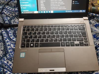 Toshiba Portage Z30-C | i7-6th Gen | 16GB Ram 256 SSD | Backlight .