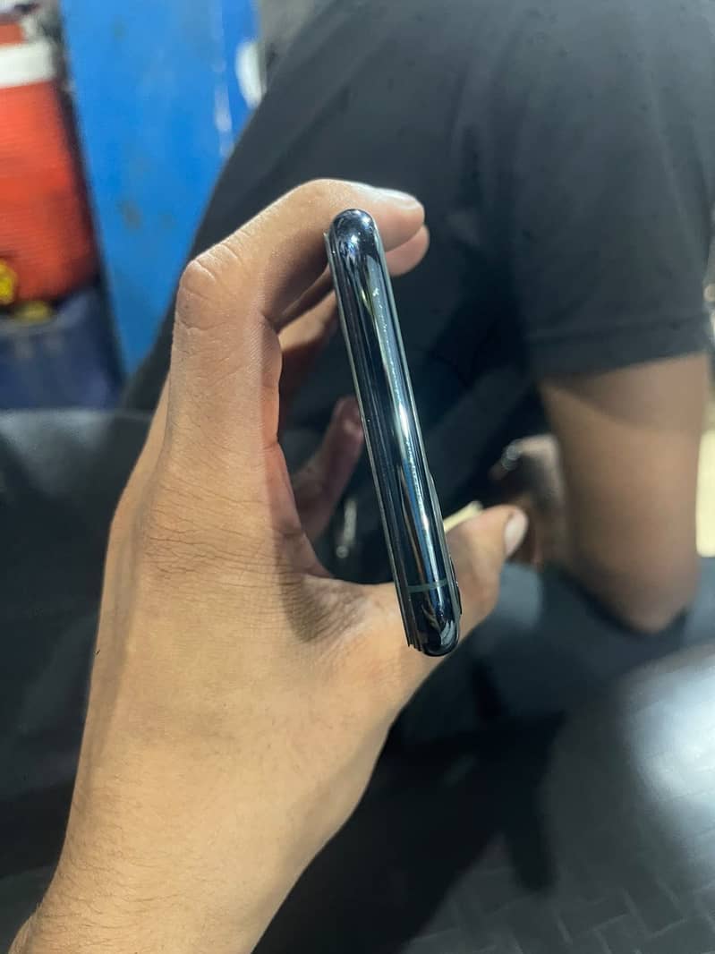 Iphone 11pro max 2