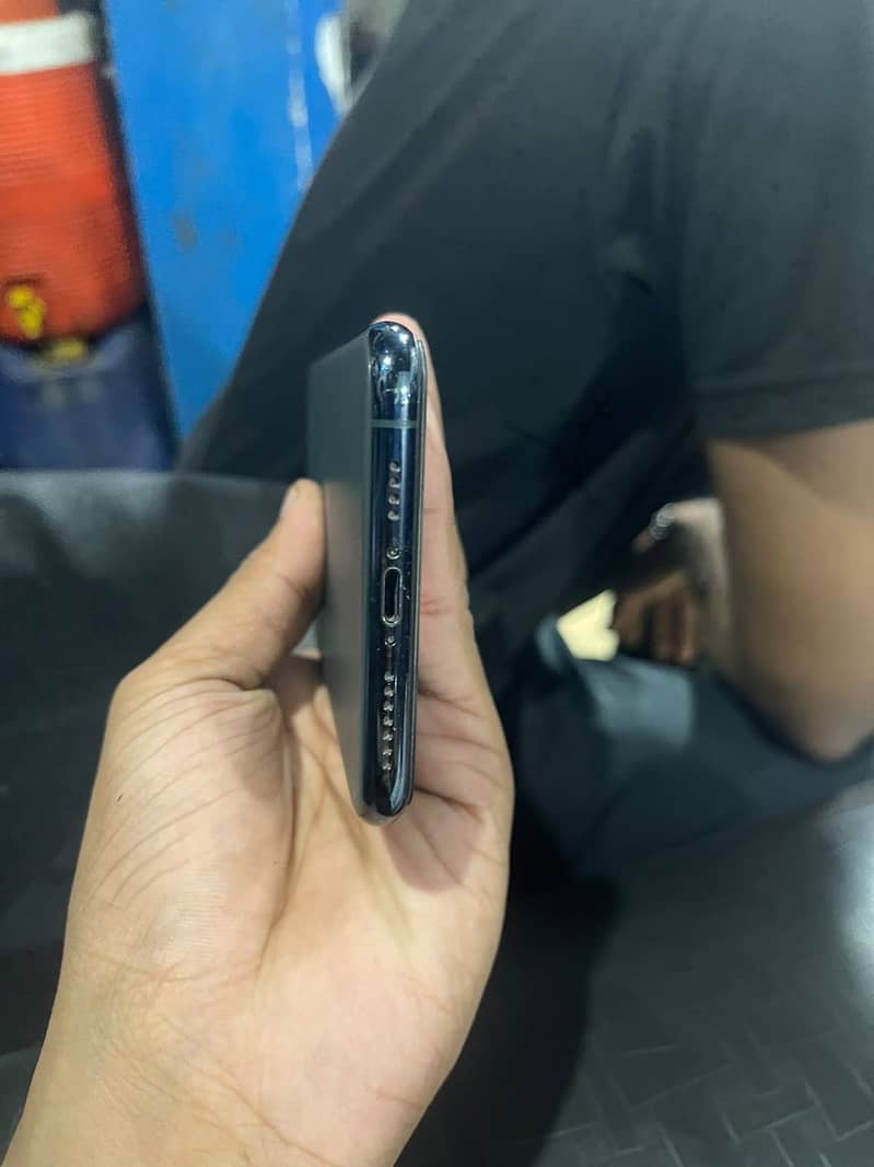 Iphone 11pro max 3