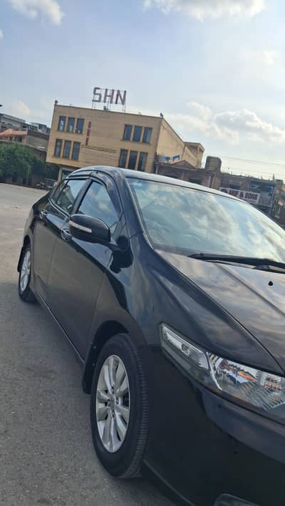 Honda City Aspire 2015, Islamabad number, Well Maintained